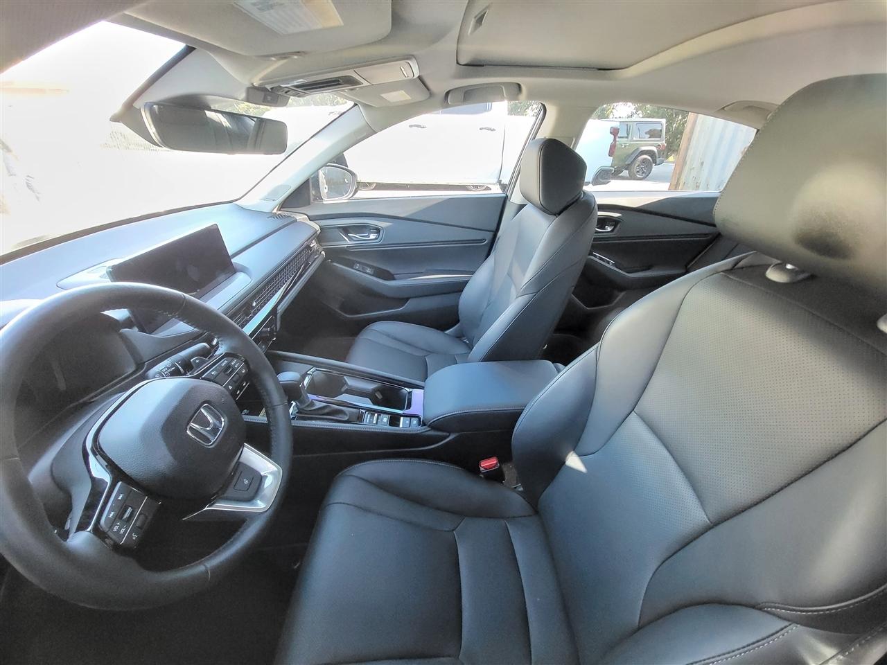 Honda Accord Touring Hybrid 2025