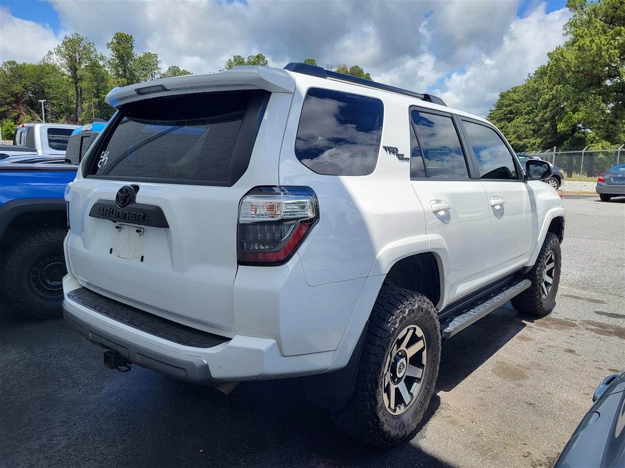 Toyota 4Runner TRD Off-road 4WD 2022