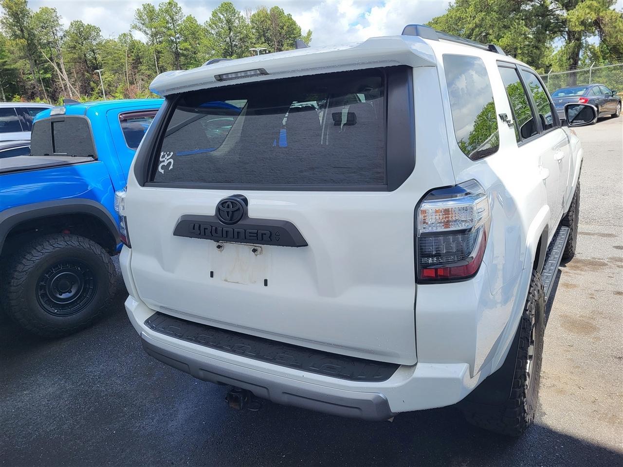 Toyota 4Runner TRD Off-road 4WD 2022
