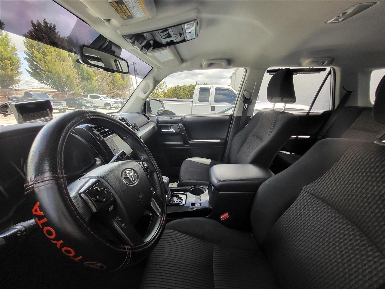 Toyota 4Runner TRD Off-road 4WD 2022