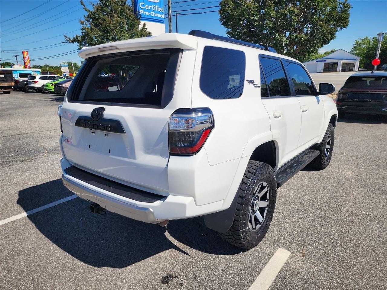 Toyota 4Runner TRD Off-road 4WD 2022