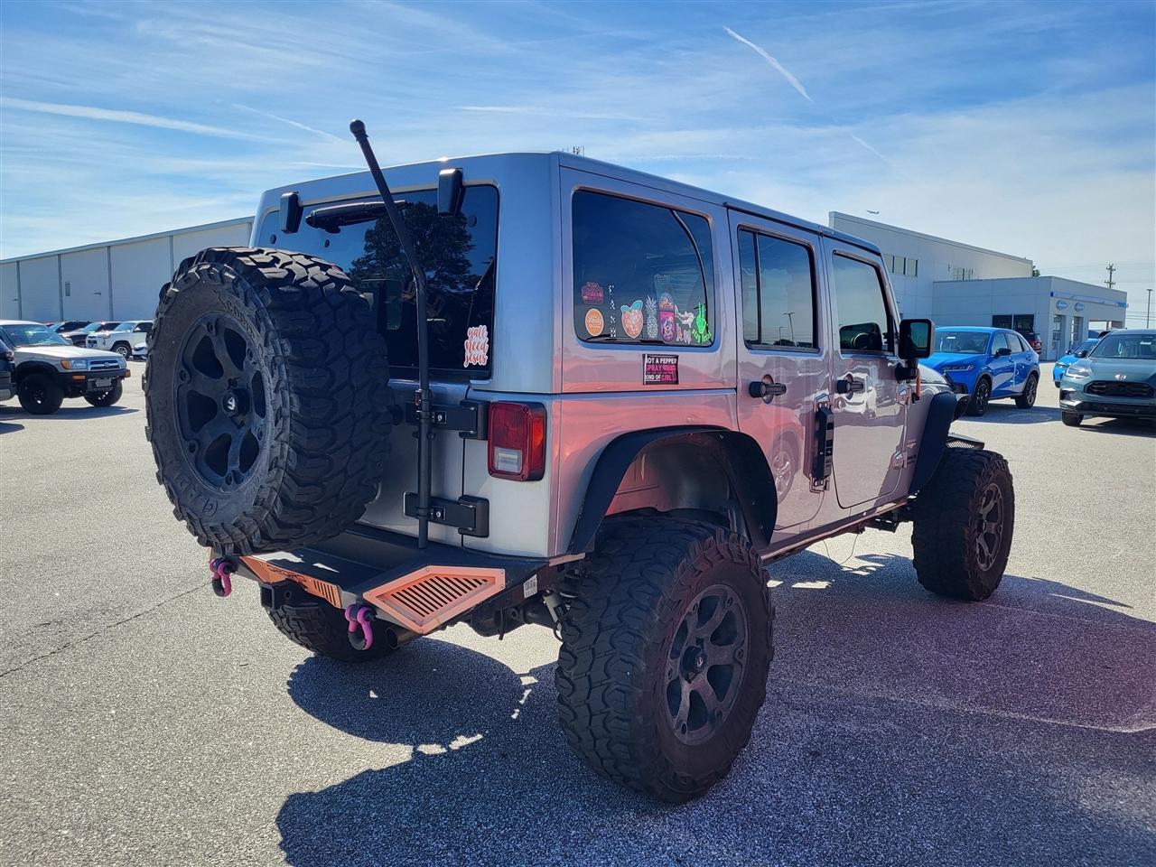 Jeep Wrangler Unlimited Sahara 4WD 2014