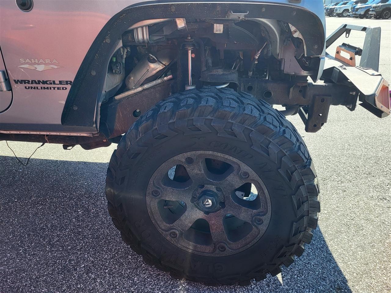 Jeep Wrangler Unlimited Sahara 4WD 2014