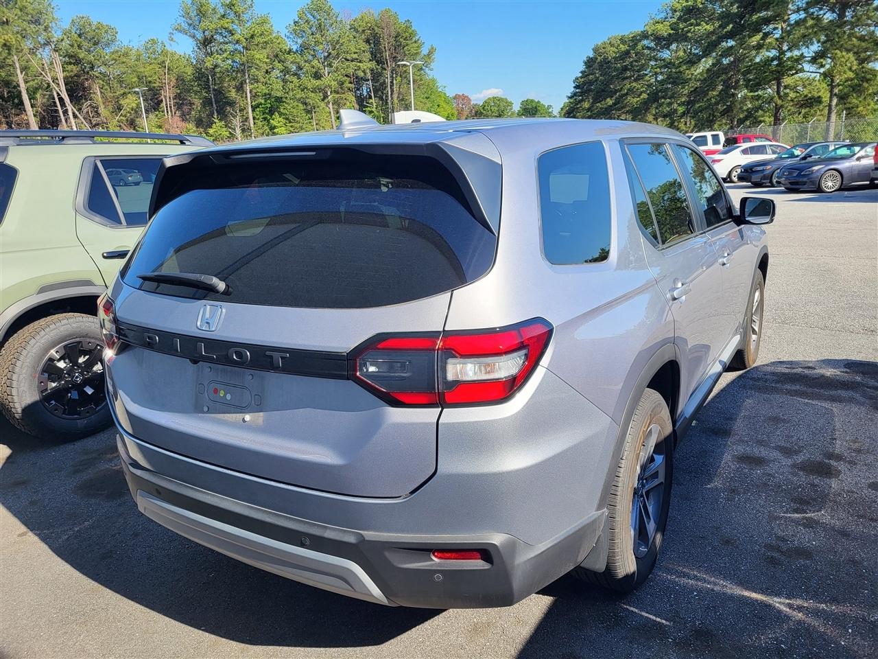 Honda Pilot EX-L 2WD 2025