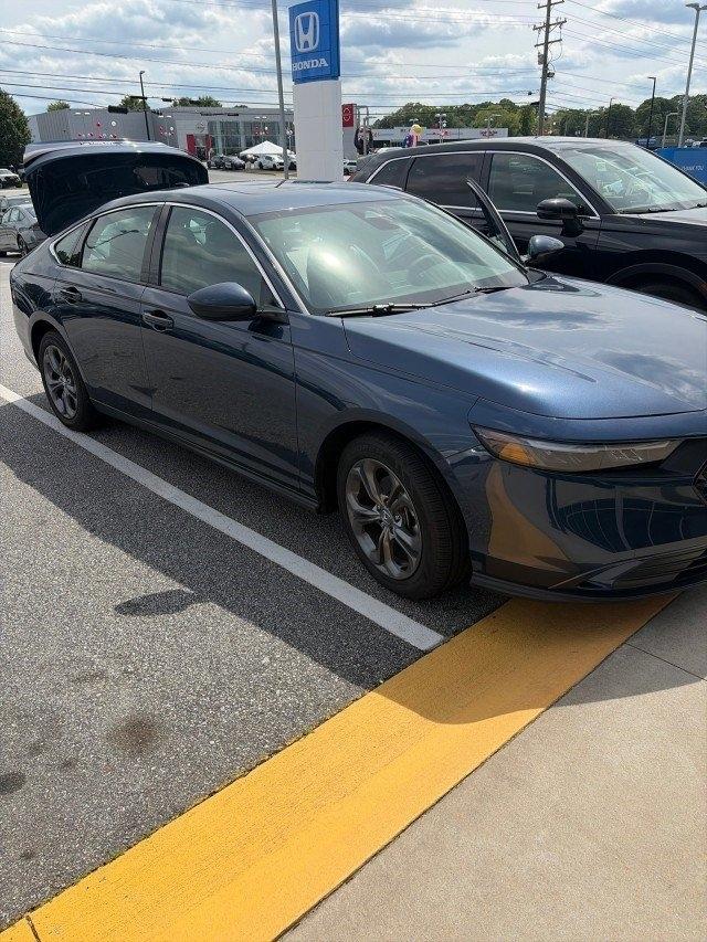 Honda Accord EX 2024