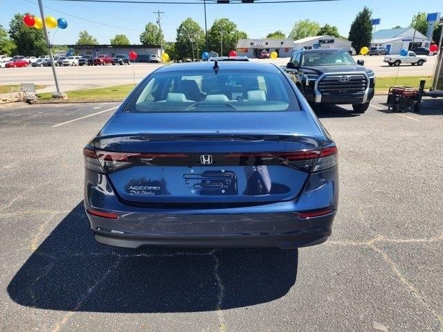 Honda Accord EX 2024