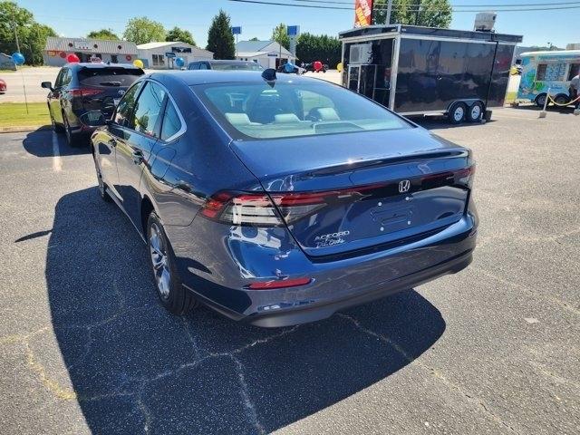 Honda Accord EX 2024