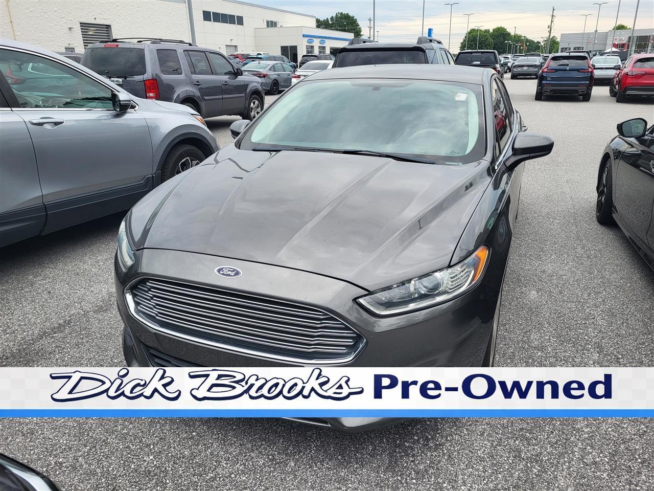 2016 Ford Fusion S