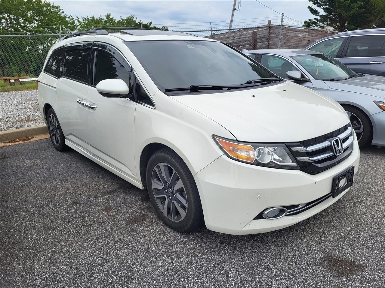 Honda Odyssey Touring 2015