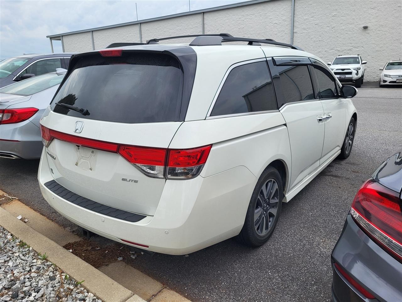Honda Odyssey Touring 2015