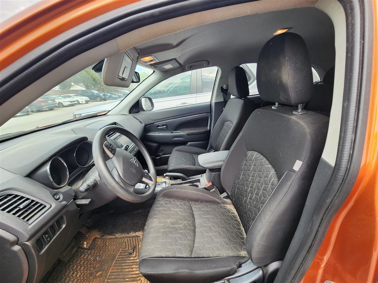 Mitsubishi Outlander Sport 2.0 ES 4WD 2024