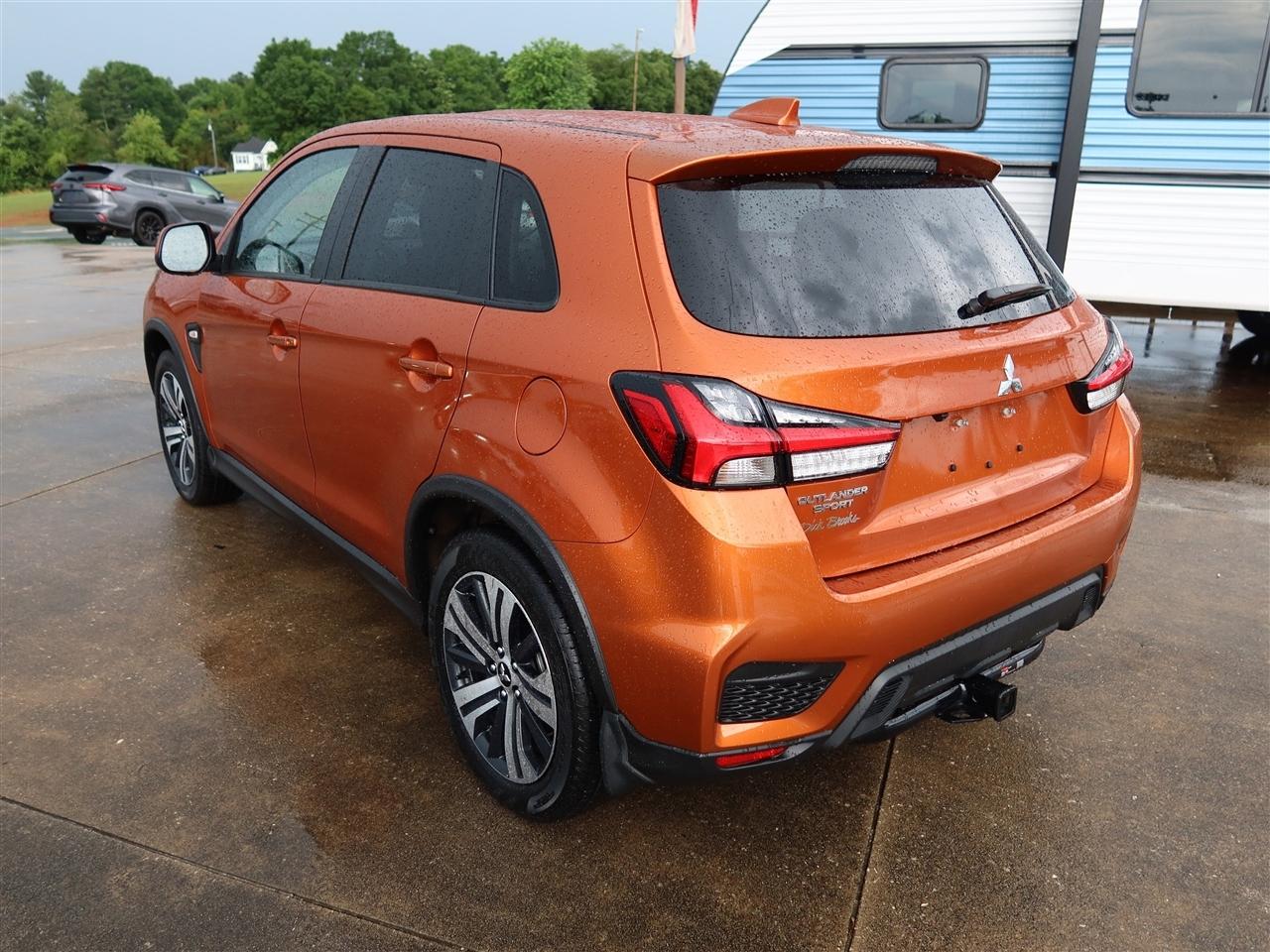 Mitsubishi Outlander Sport 2.0 ES 4WD 2024