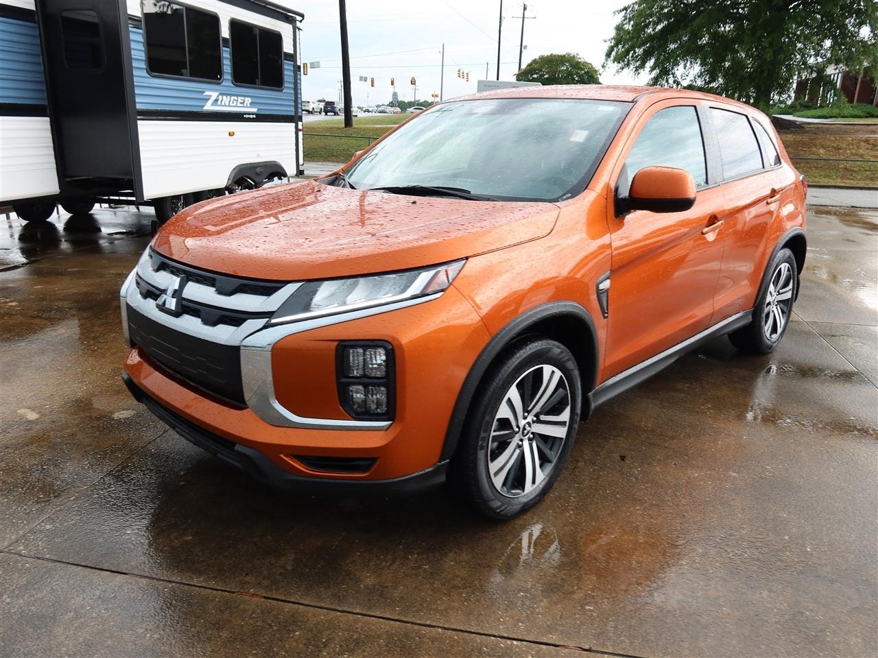 Mitsubishi Outlander Sport 2.0 ES 4WD 2024