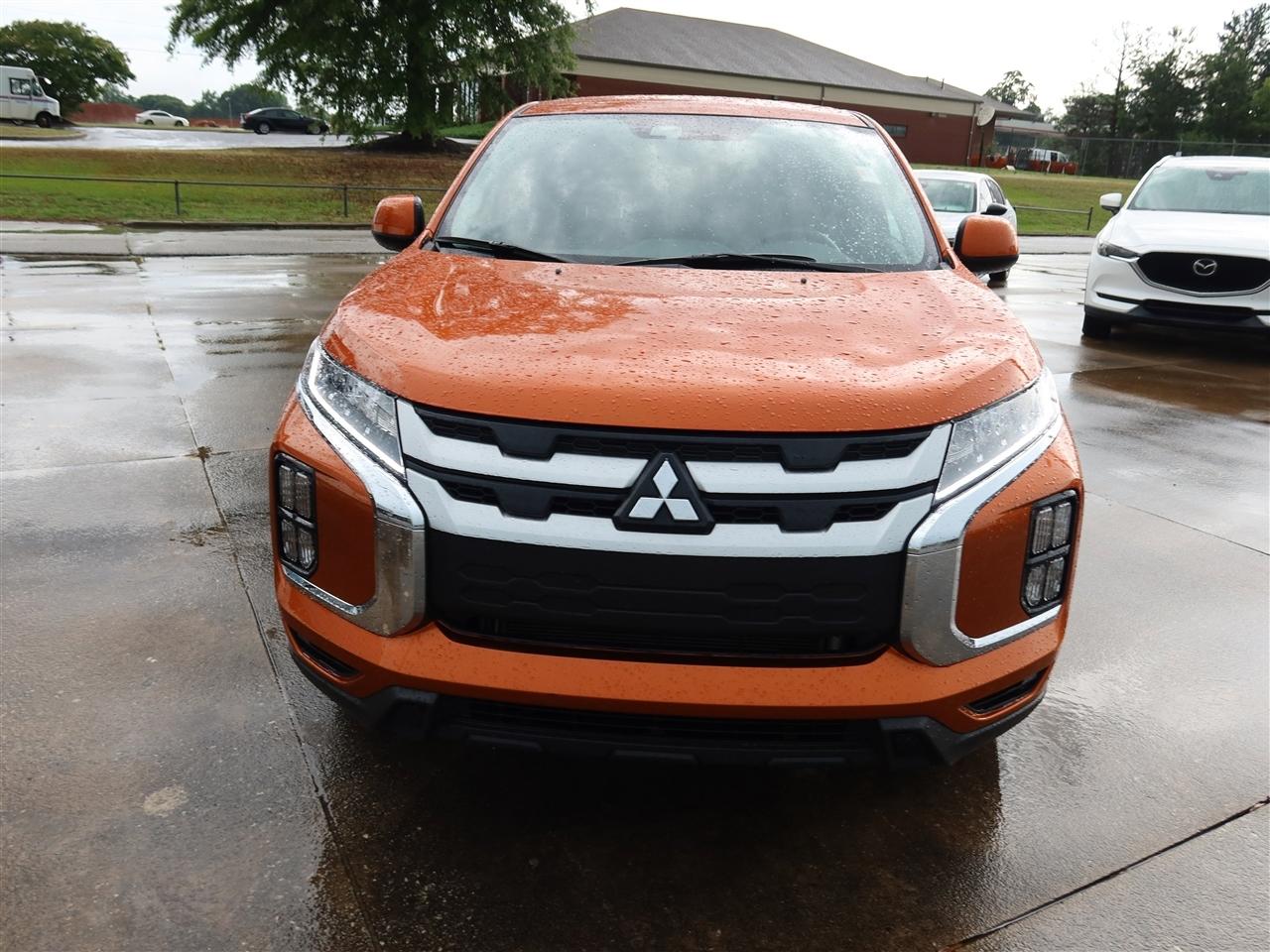 Mitsubishi Outlander Sport 2.0 ES 4WD 2024