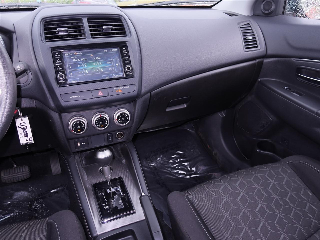 Mitsubishi Outlander Sport 2.0 ES 4WD 2024