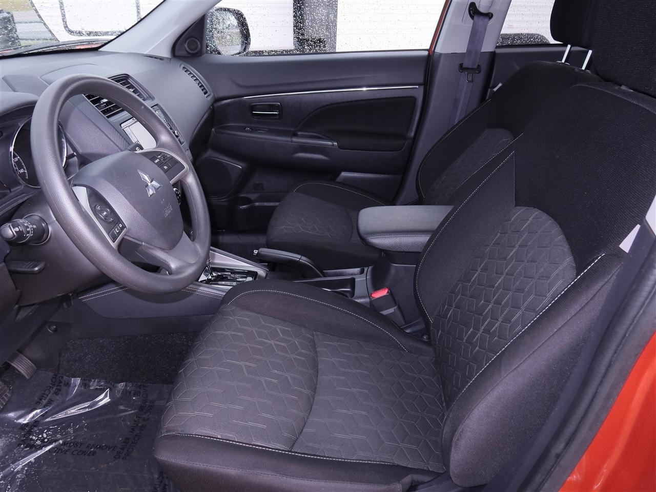 Mitsubishi Outlander Sport 2.0 ES 4WD 2024