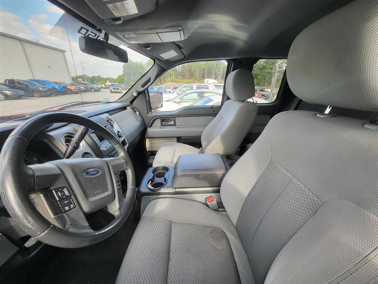Ford F-150 XLT SuperCab 8-ft. Bed 4WD 2013