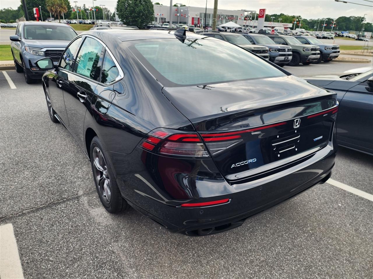 Honda Accord EX-L Hybrid 2026