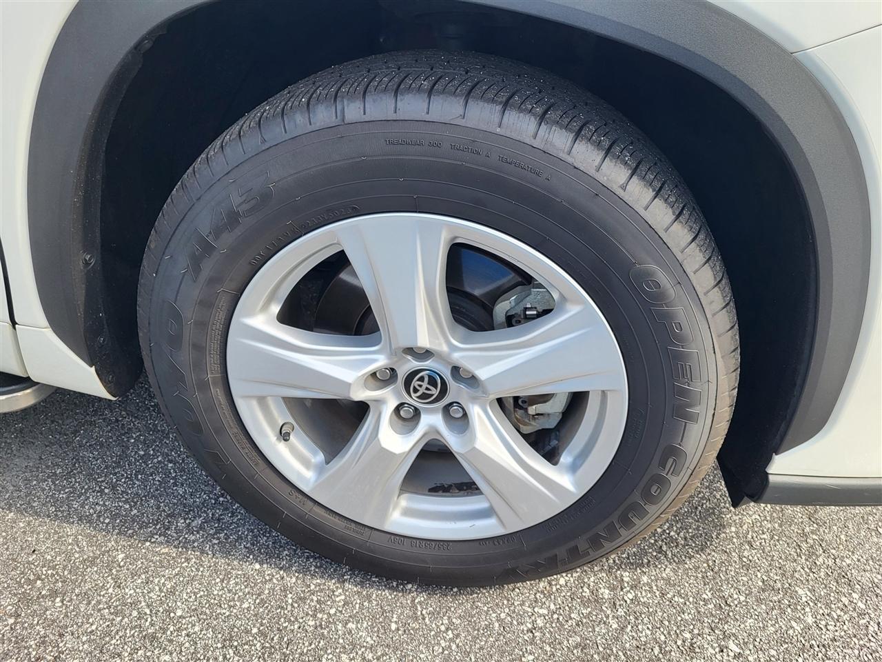 Toyota Highlander L 2021