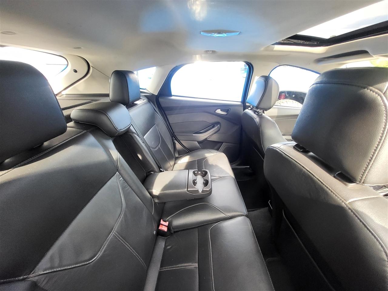 Ford Focus SE Hatch 2016
