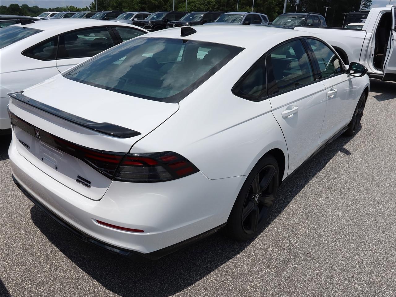 Honda Accord Sport-L Hybrid 2026