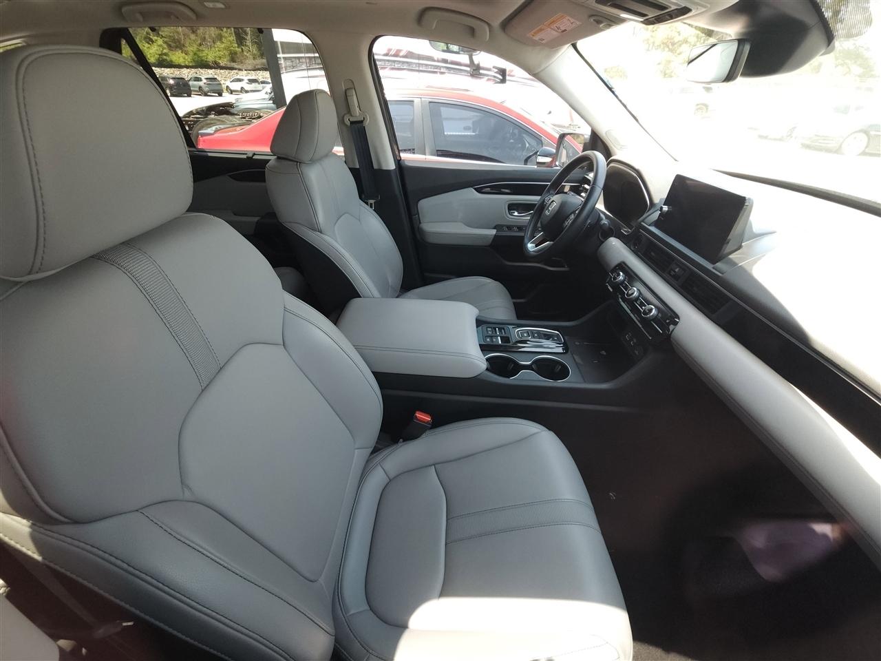 Honda Pilot Touring AWD 2023
