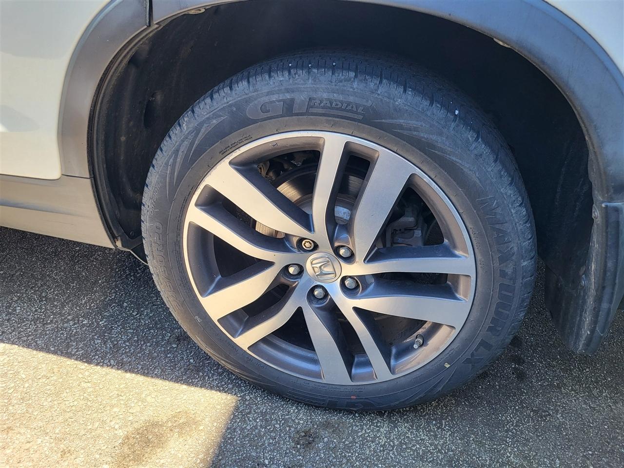 Honda Pilot Touring 2WD 2016