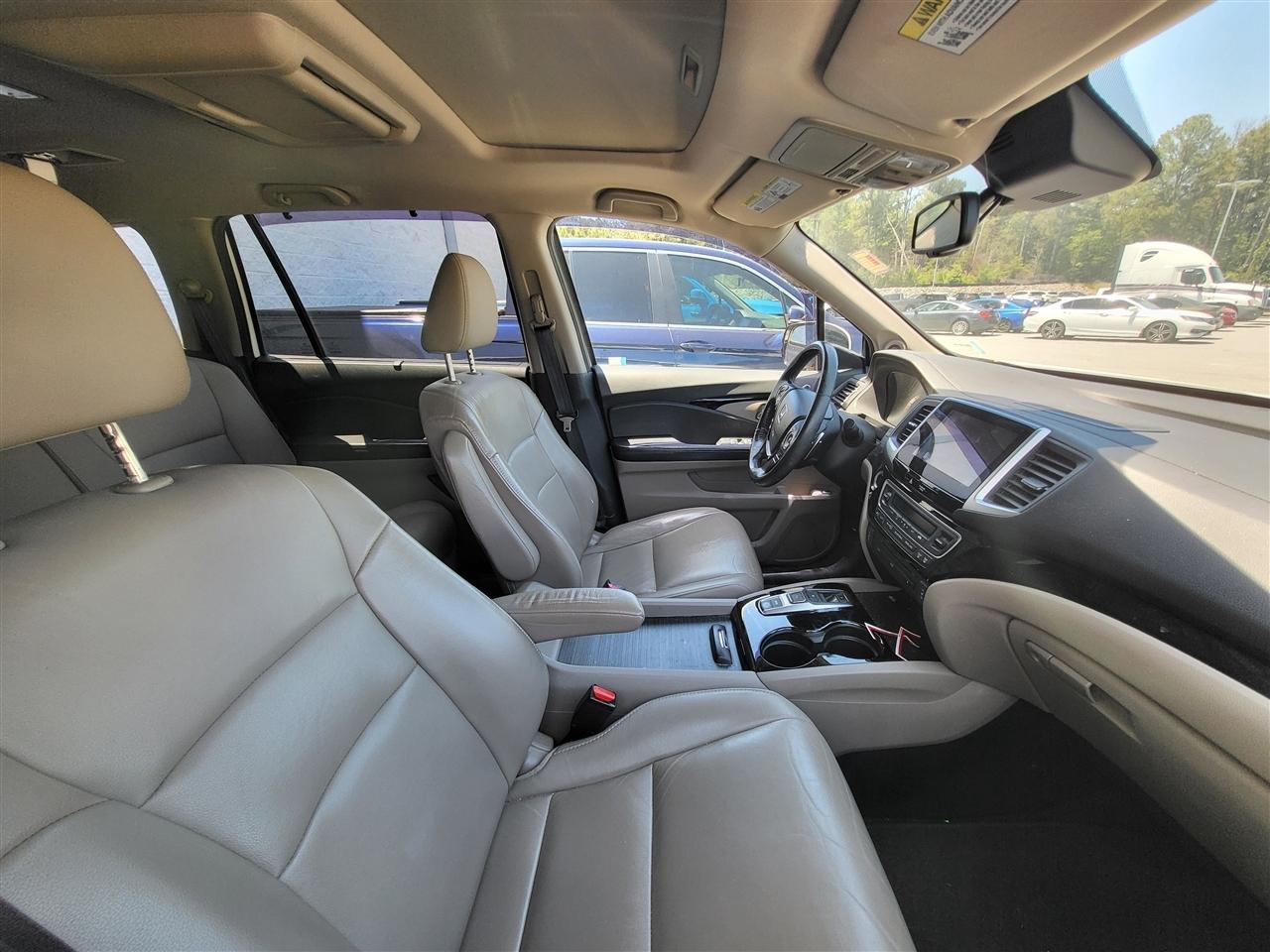Honda Pilot Touring 2WD 2016