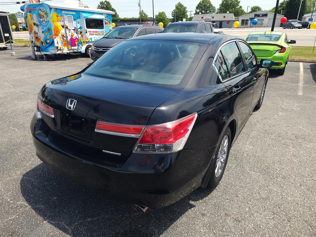 Honda Accord SE Sedan AT 2012