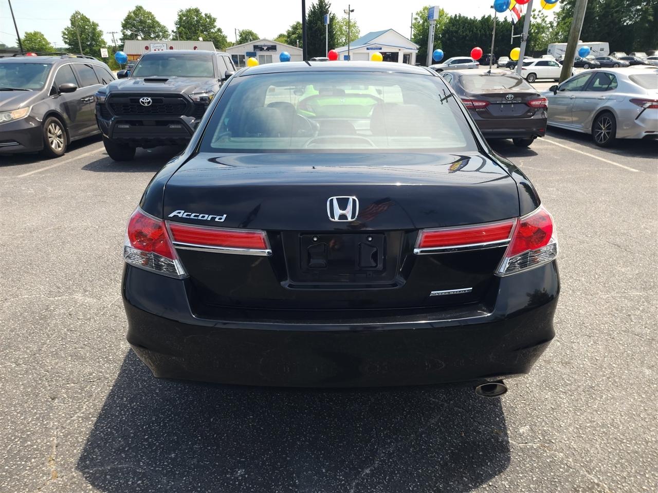 Honda Accord SE Sedan AT 2012