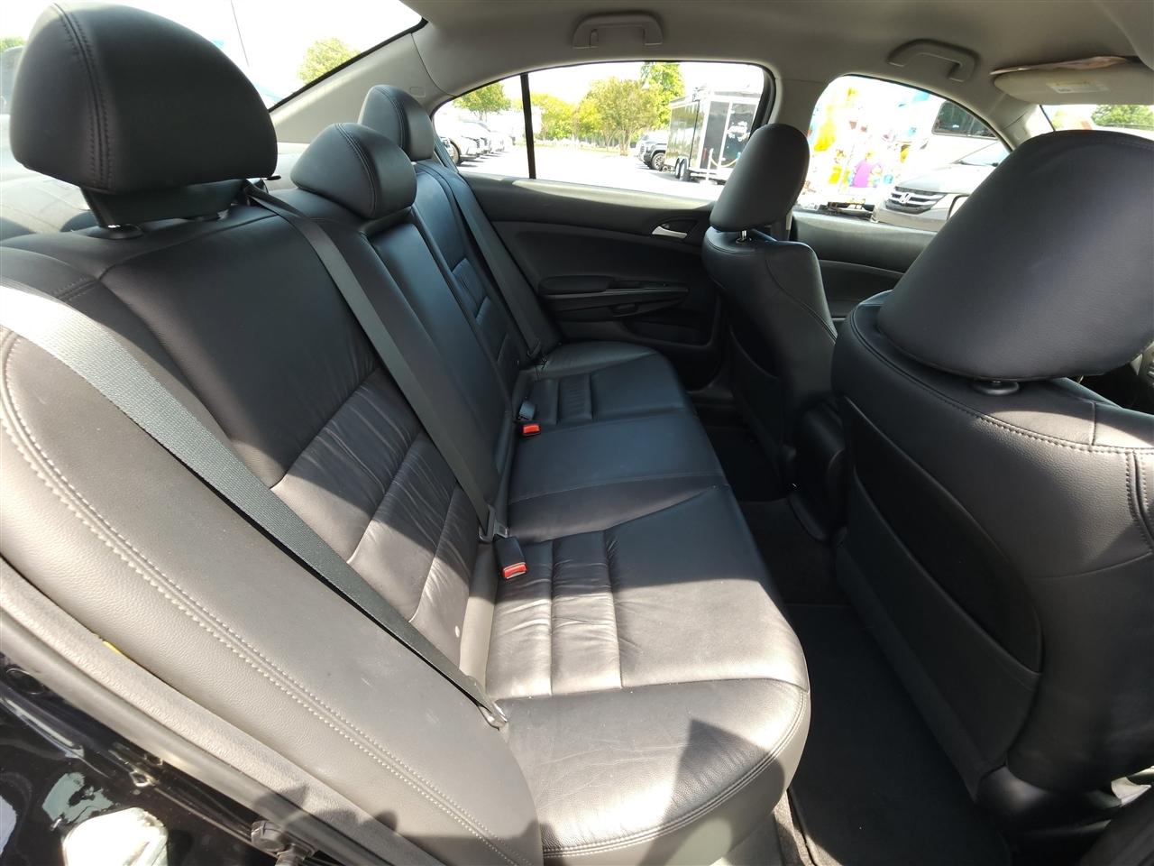 Honda Accord SE Sedan AT 2012
