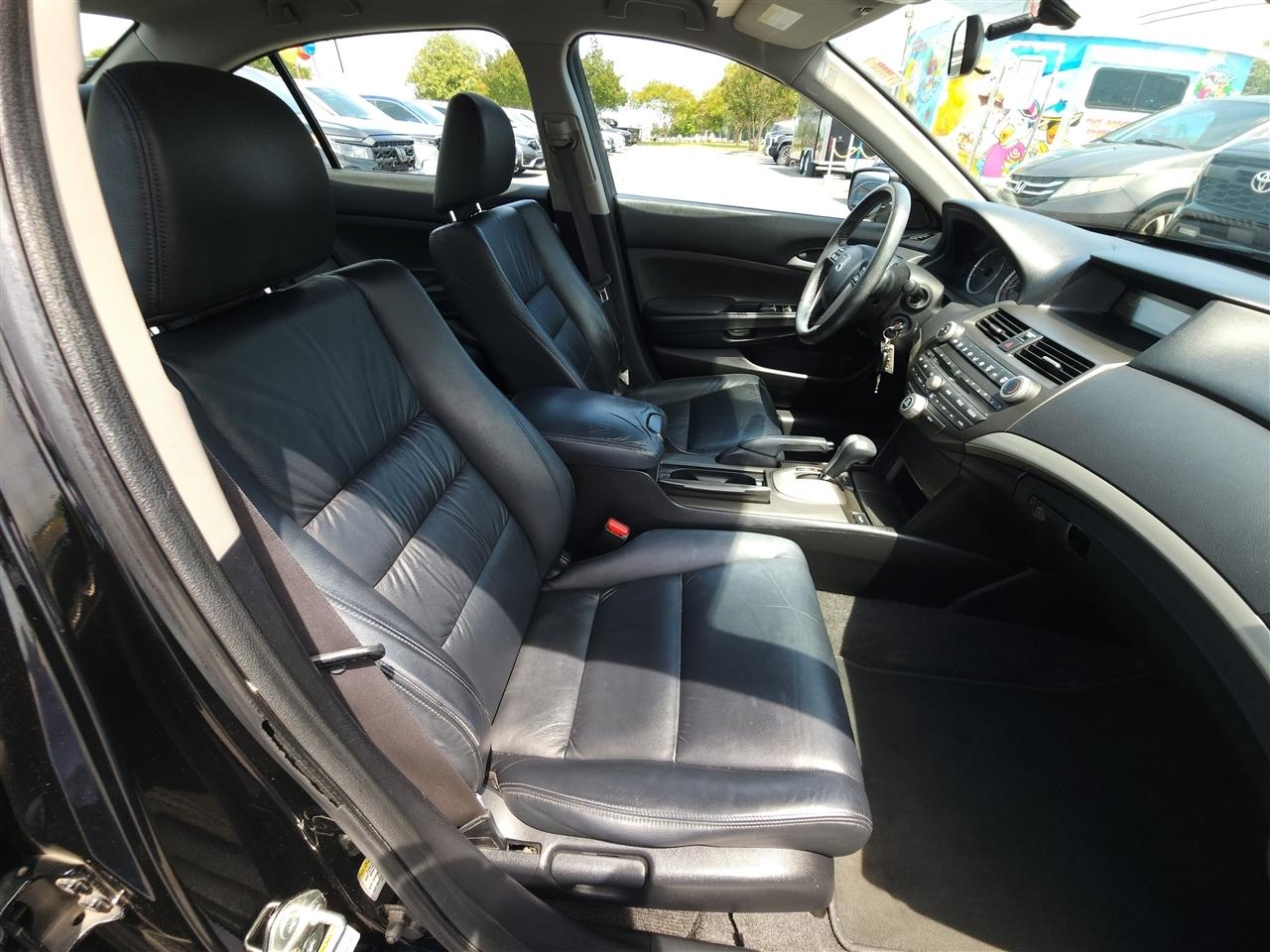 Honda Accord SE Sedan AT 2012