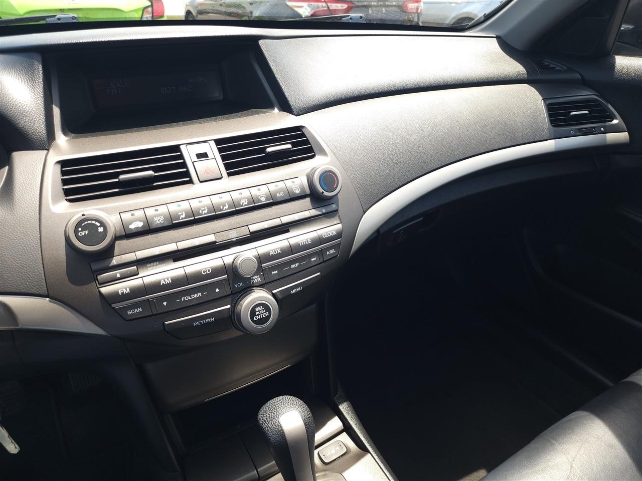 Honda Accord SE Sedan AT 2012