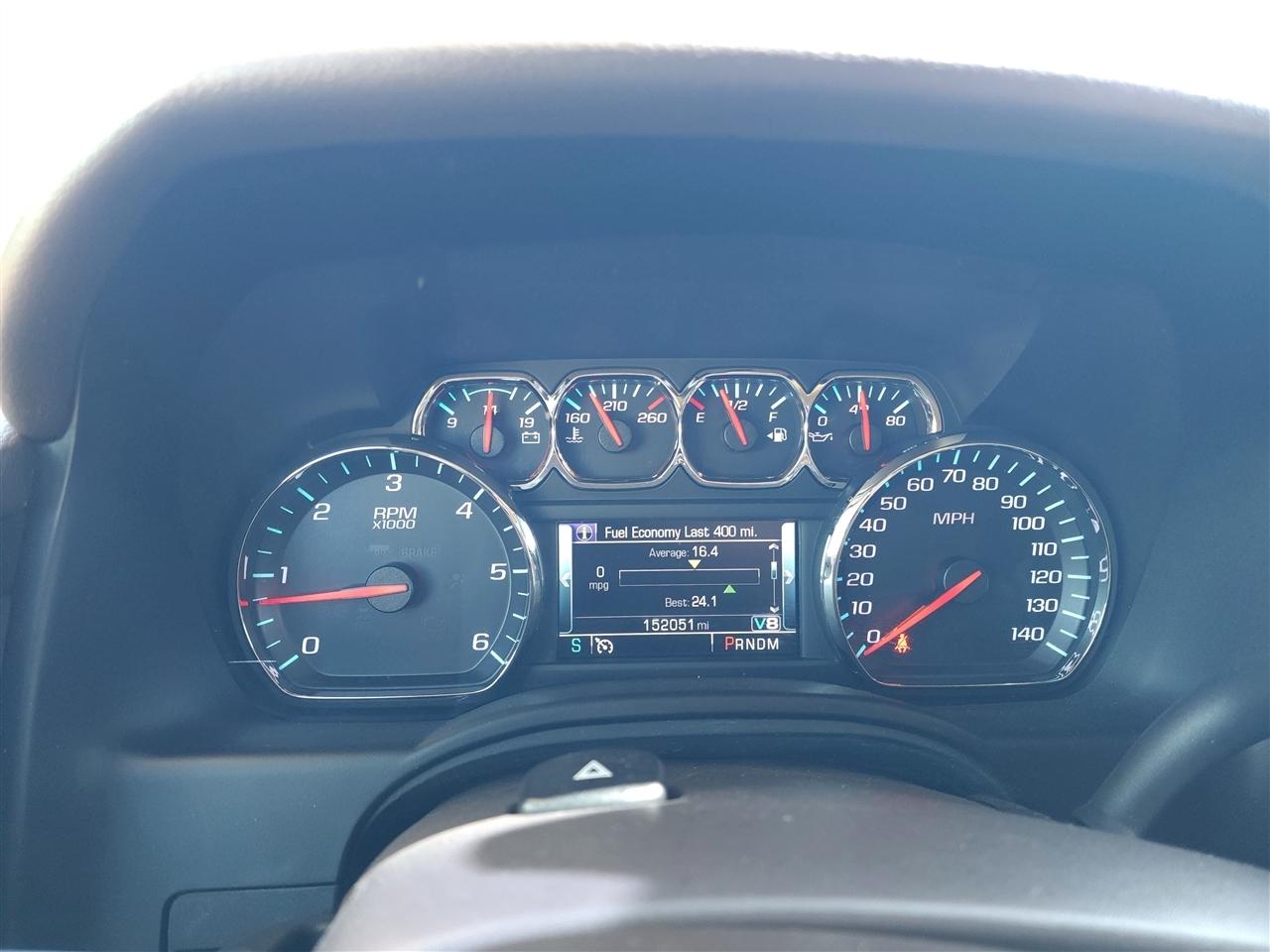 Chevrolet Suburban LT 4WD 2015