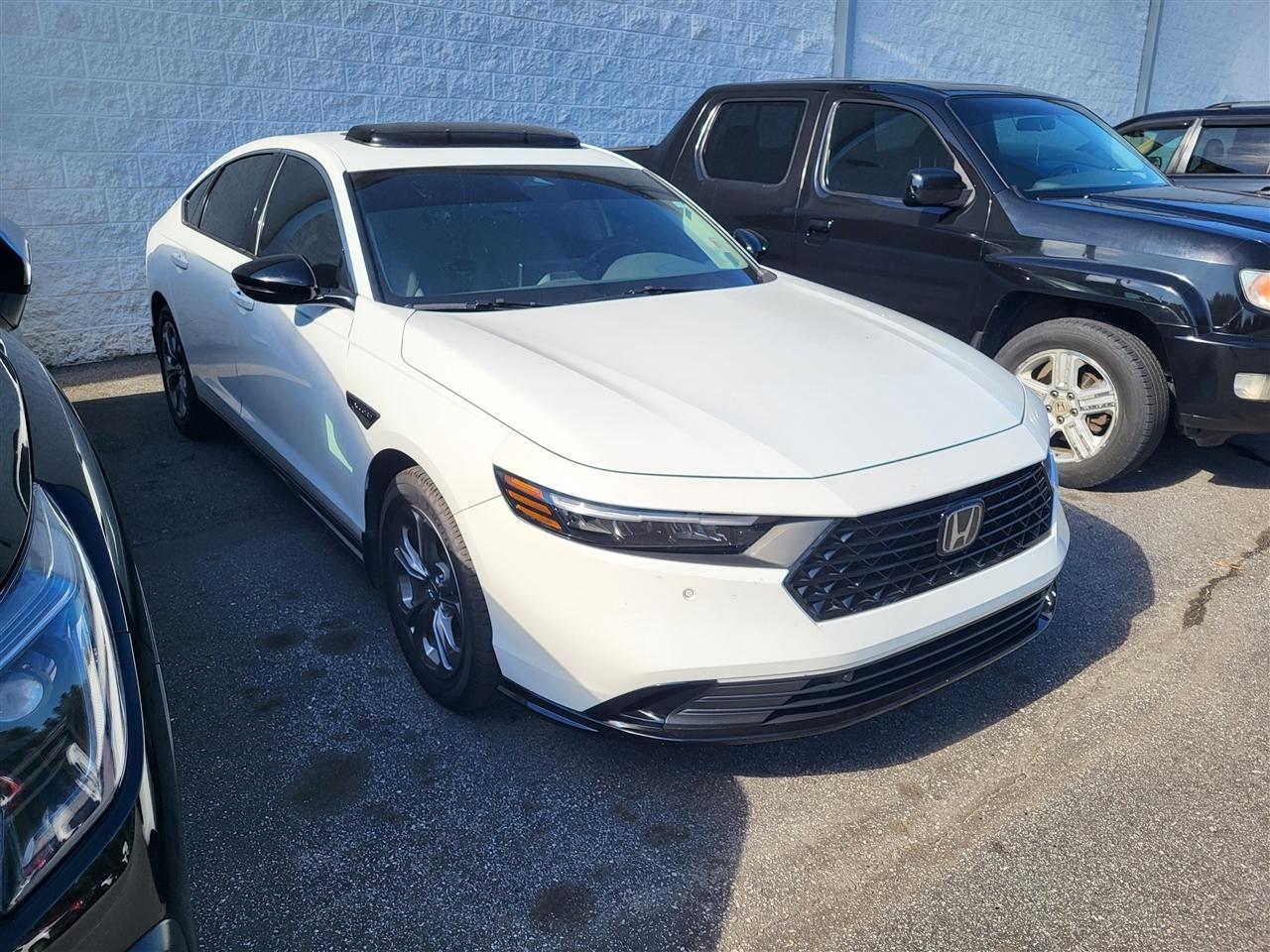 Honda Accord EX-L Hybrid 2024