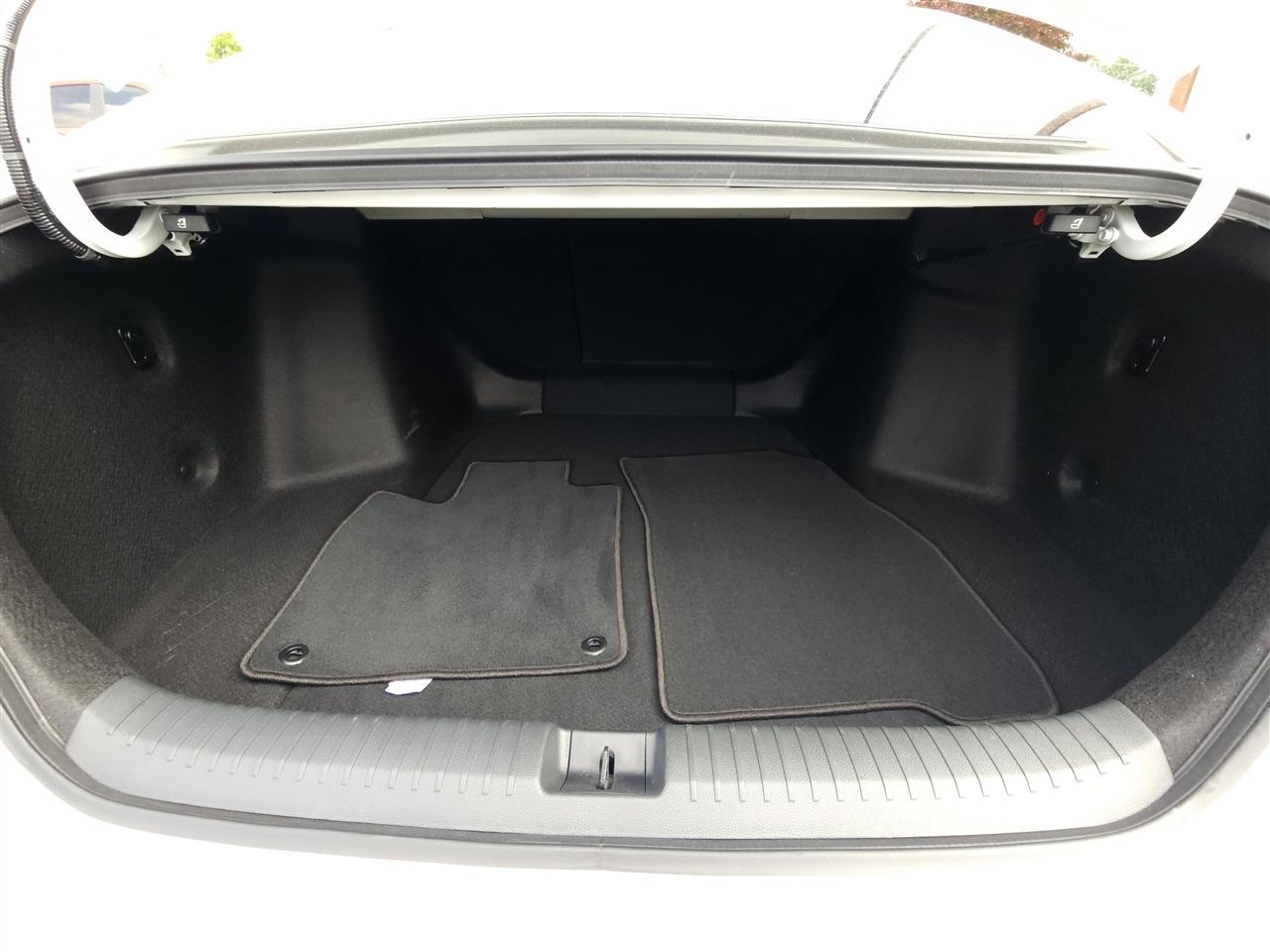 Honda Accord EX-L Hybrid 2024