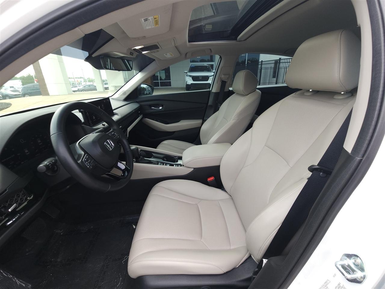 Honda Accord EX-L Hybrid 2024