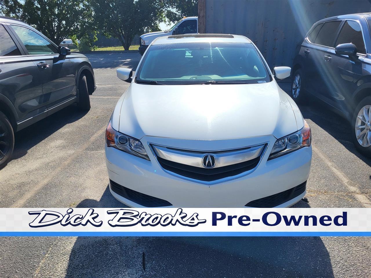 Acura ILX 5-Spd AT 2014