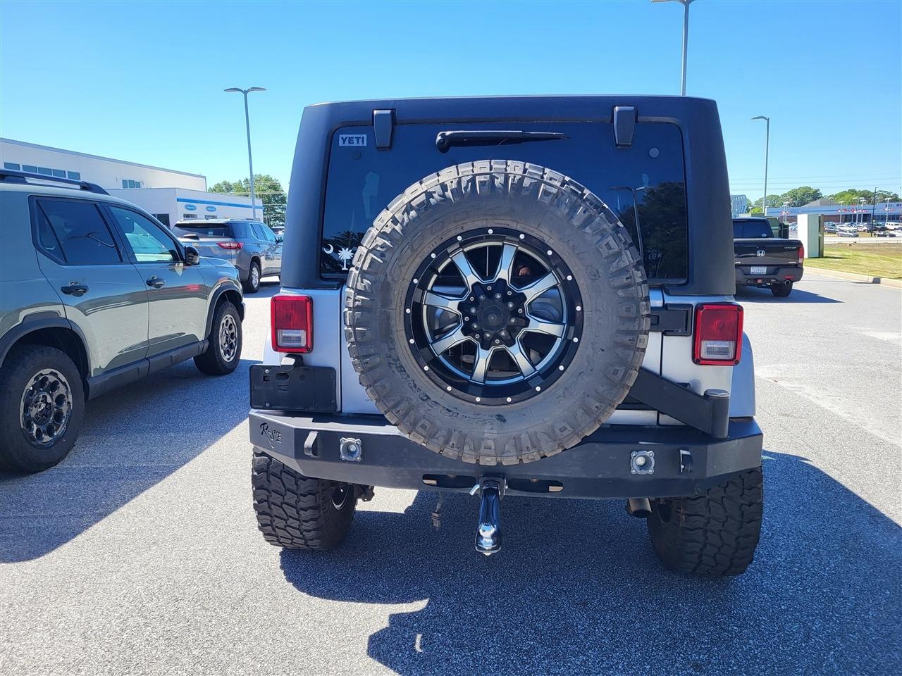 Jeep Wrangler Unlimited Sahara 4WD 2016