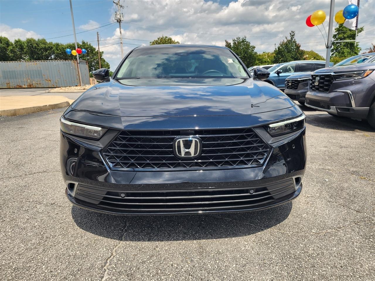 Honda Accord Touring Hybrid 2025