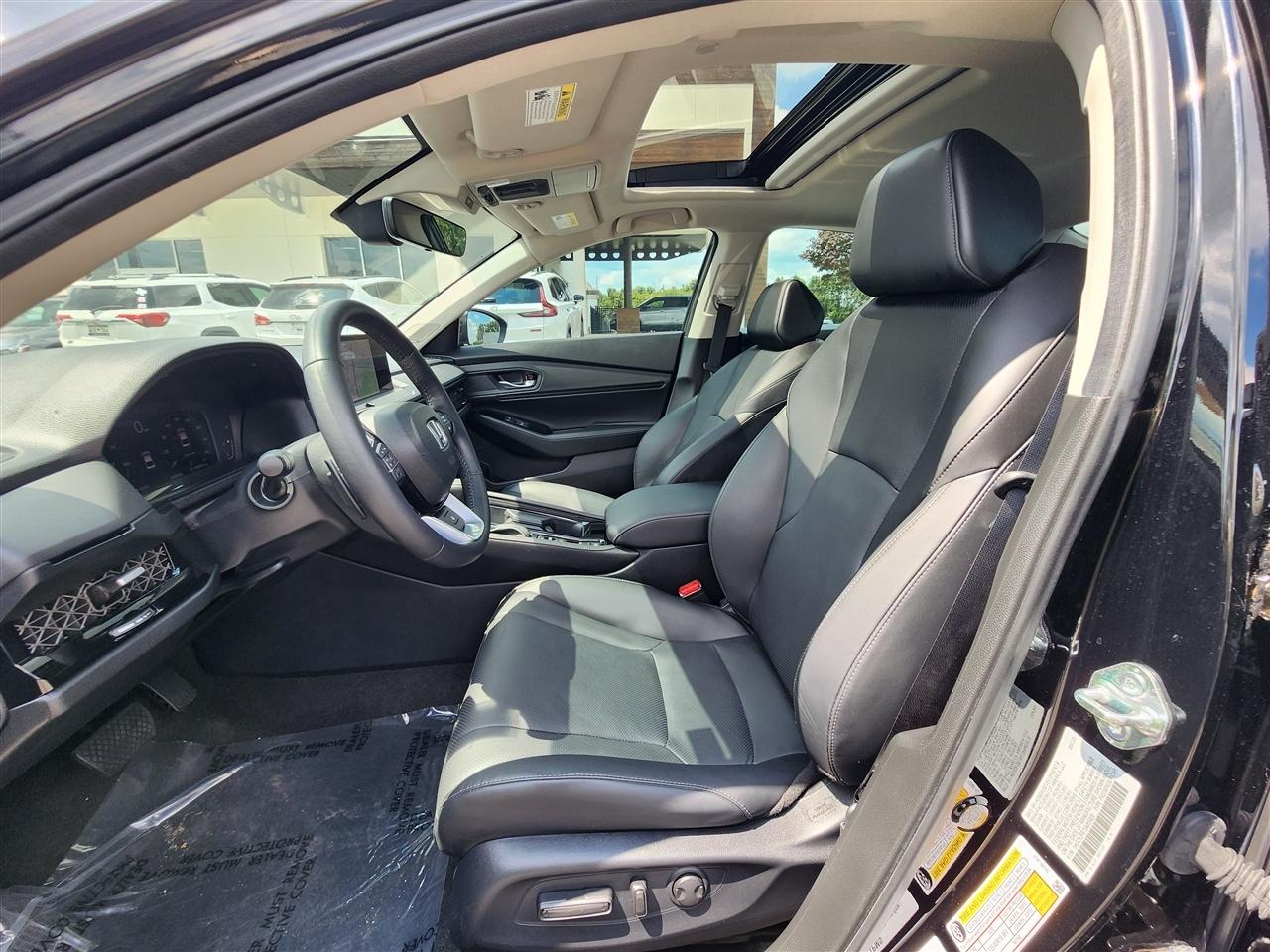 Honda Accord Touring Hybrid 2025
