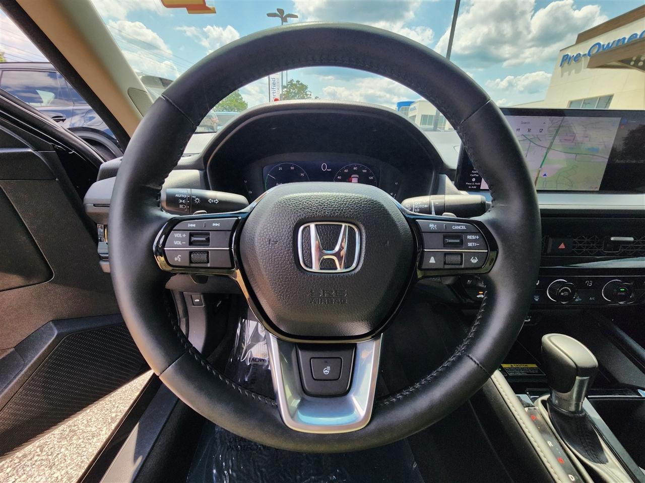 Honda Accord Touring Hybrid 2025