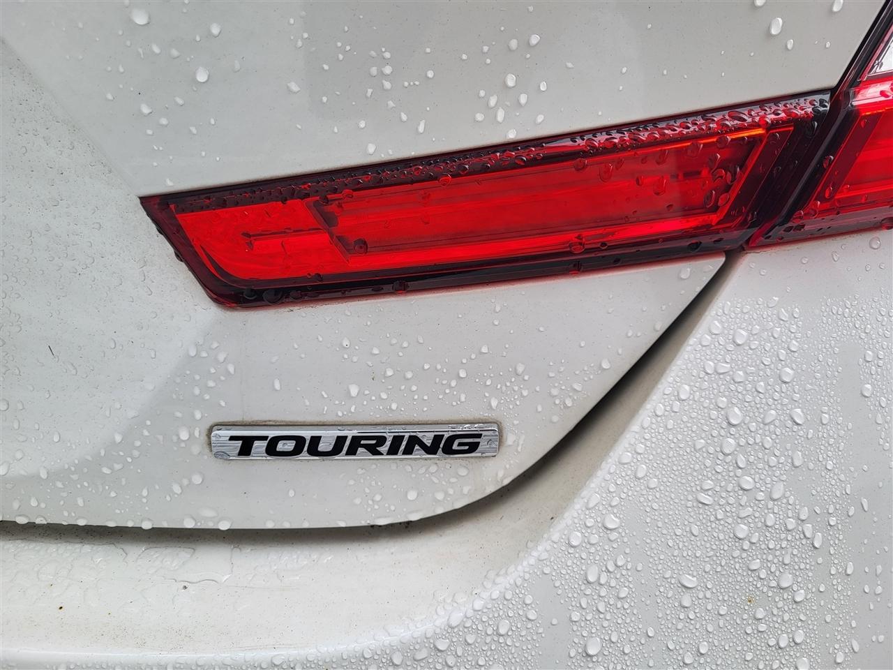 Honda Accord Touring CVT 2018