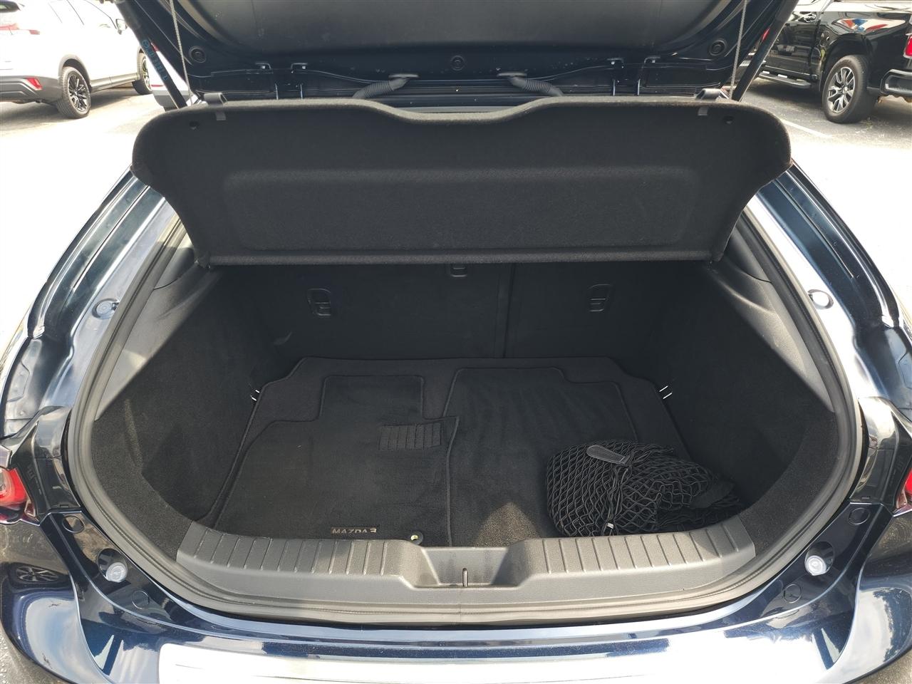 Mazda MAZDA3 Select Hatchback 2023