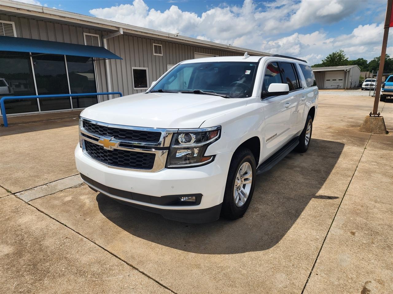 Chevrolet Suburban LT 4WD 2020