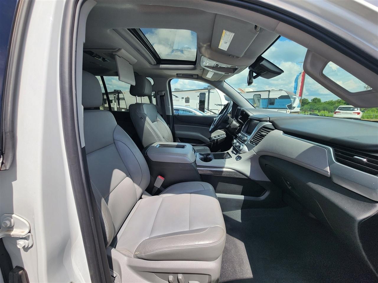 Chevrolet Suburban LT 4WD 2020