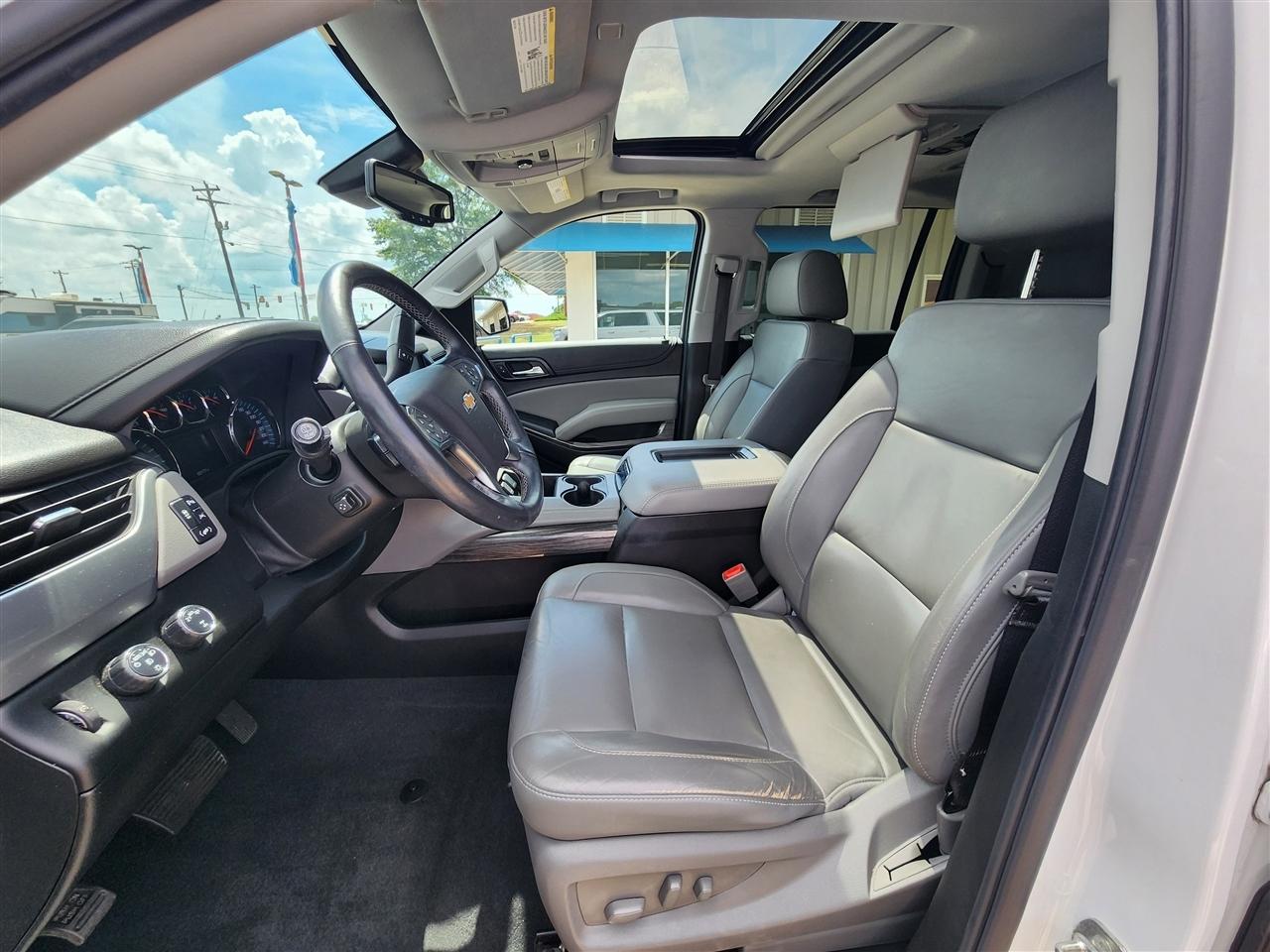 Chevrolet Suburban LT 4WD 2020
