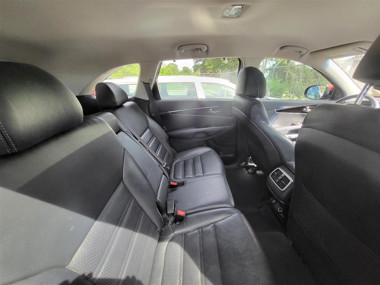 Kia Sorento EX V6 2WD 2017