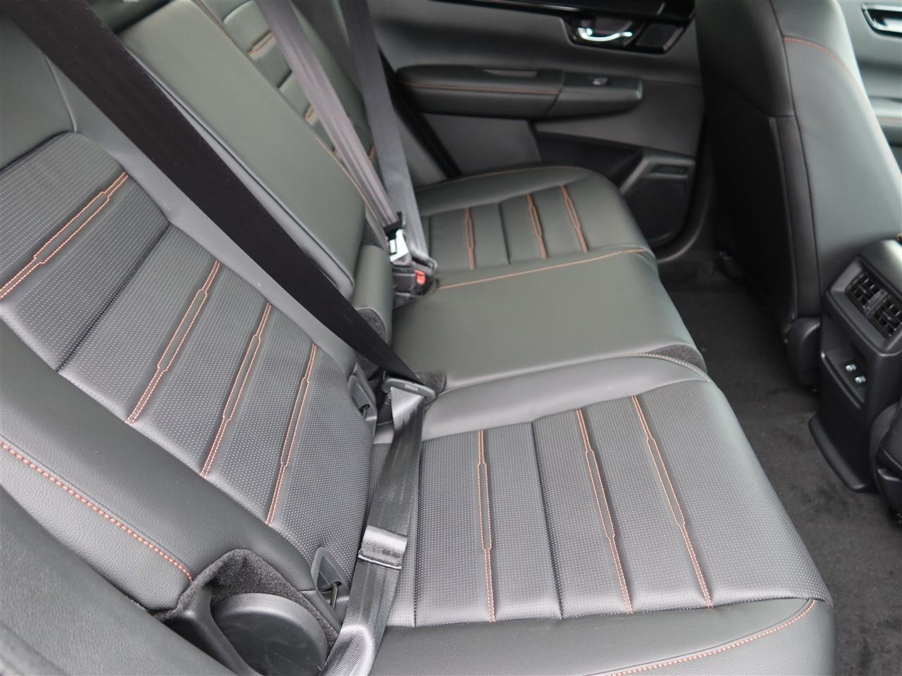 Honda CR-V Hybrid Touring 2026