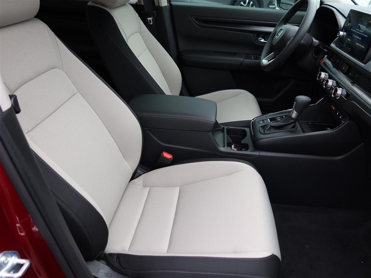 Honda CR-V LX 2WD 2026